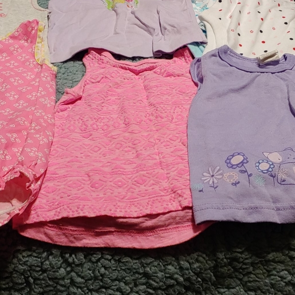 Lot 7 18 months - Picture 2 of 3